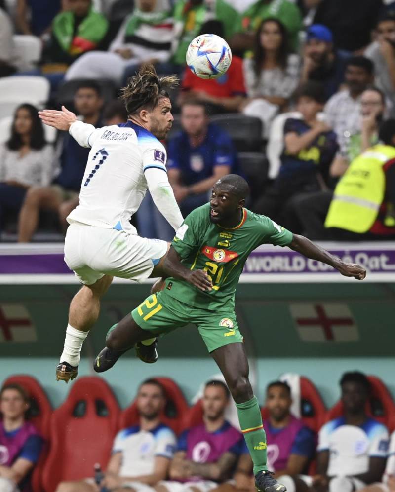 英格兰队完胜奥地利队，波尔统治全场